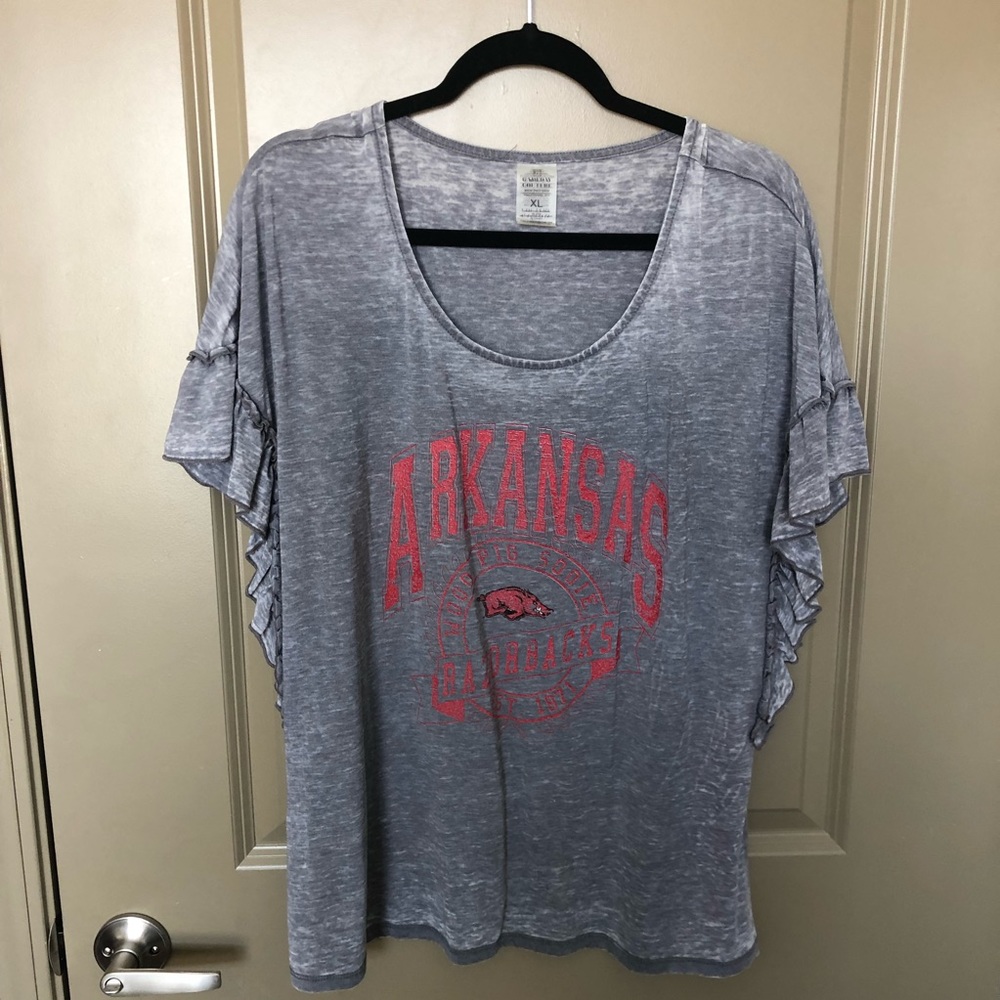 Short-sleeved, ruffle detail, Arkansas Razorbacks shirt, new